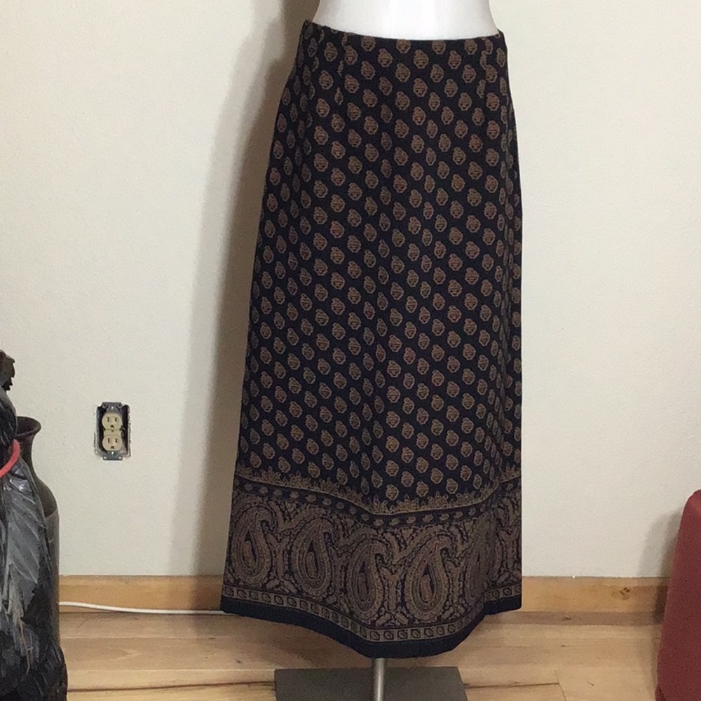 ***SOLD****JM Collection midi skirt - Picture 1 of 6